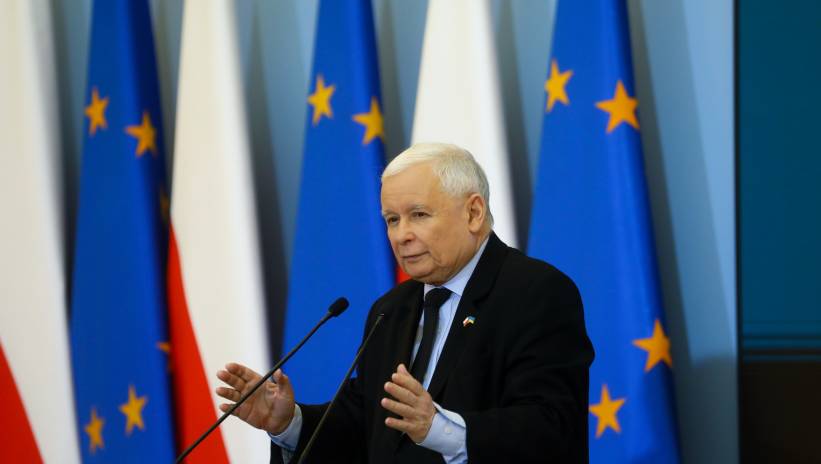 64442_42774075_42774055