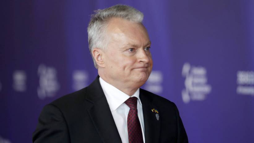 64562_42781937_42781918