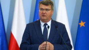 64756_42849238_42848903