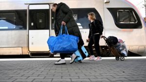 64803_42868432_42868398