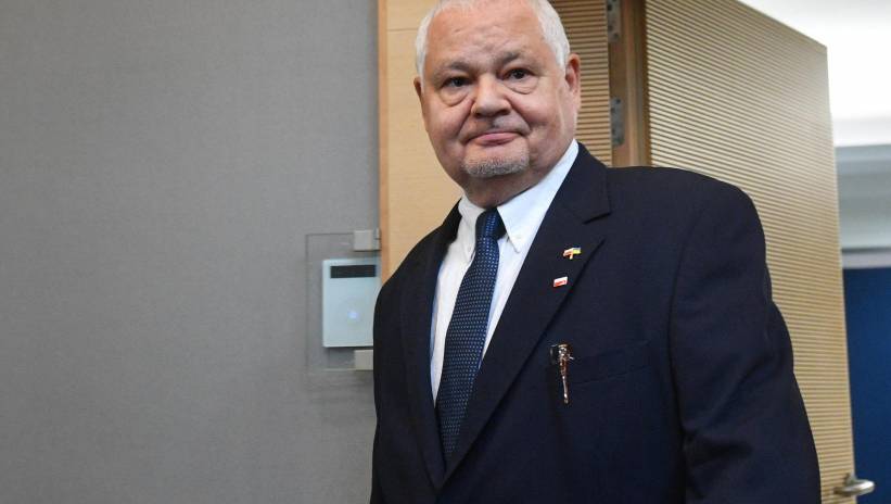 64982_42924735_42924728