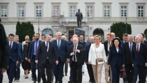 64992_42928475_42928421