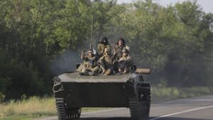 65012_42933113_42933073