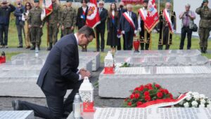 65018_42935000_42934984