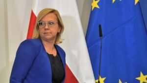 66004_43224744_43224736