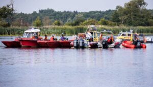 66005_43225252_43225236