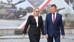 66007_43226729_43224873