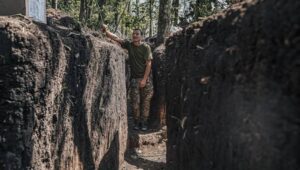 66370_43308808_43308793