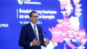 66935_43449675_43448469