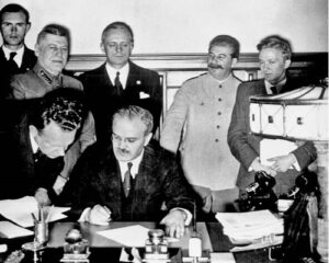 6766_ribbentrop-molotow