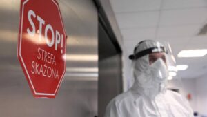 67725_43619404_43619373