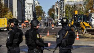 67892_43665387_43665371