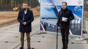 68727_43897128_43896510