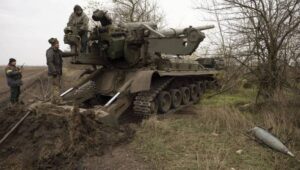 70267_44270821_44270815