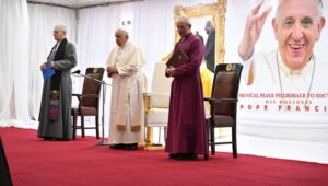 71384_44546917_44546908