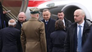 71721_44639571_44639560