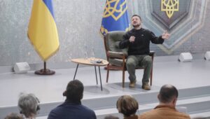 71935_44709463_44709439