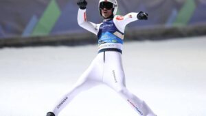 71946_44712338_44712008