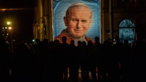 72591_44878200_44878153