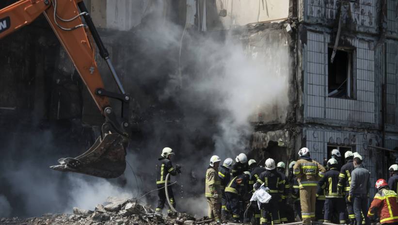 73597_45180609_45180603