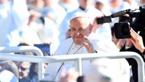 73635_45189465_45189458