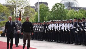 74045_45295467_45295447