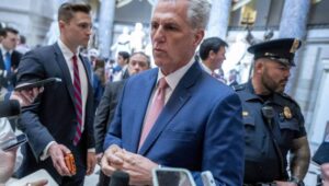 74230_45352479_45352478