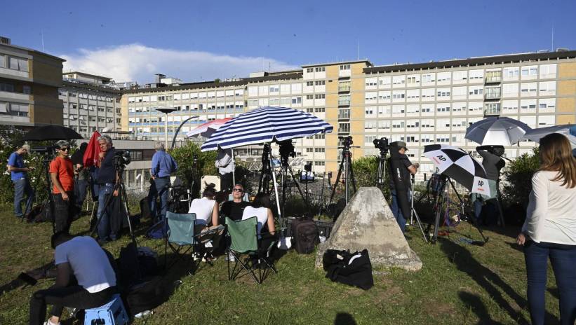 Fot. PAP/EPA/MAURIZIO BRAMBATTI