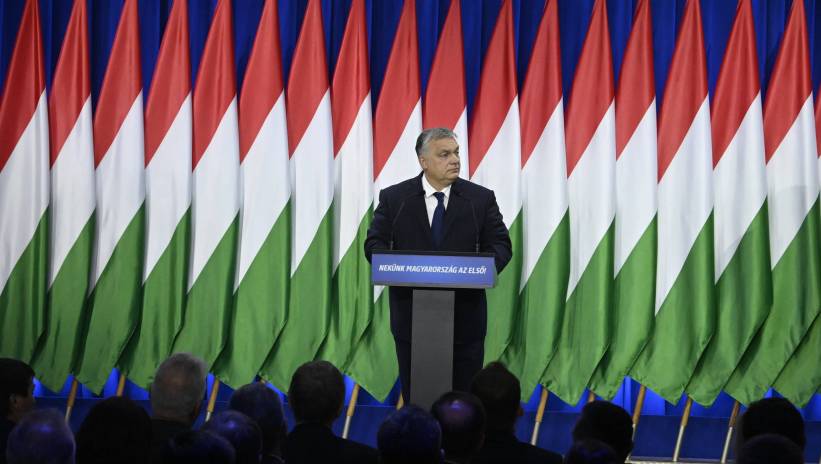 Hungarian Prime Minister Viktor Orban delivers his annual 'State of Hungary' address in Budapest, Hungary, 17 February 2024. The inscription on the podium reads: 'For us Hungary is the first!'. Fot. PAP/EPA/SZILARD KOSZTICSAK