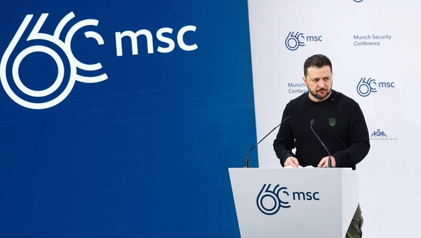 Ukrainian President Volodymyr Zelensky delivers a speech at the 'Bayerischer Hof' hotel, the venue of the 60th Munich Security Conference (MSC), in Munich, Germany, 17 February 2024. More than 500 high-level international decision-makers meet at the 60th Munich Security Conference in Munich during their annual meeting from 16 to 18 February 2024 to discuss global security issues. Fot. PAP/EPA