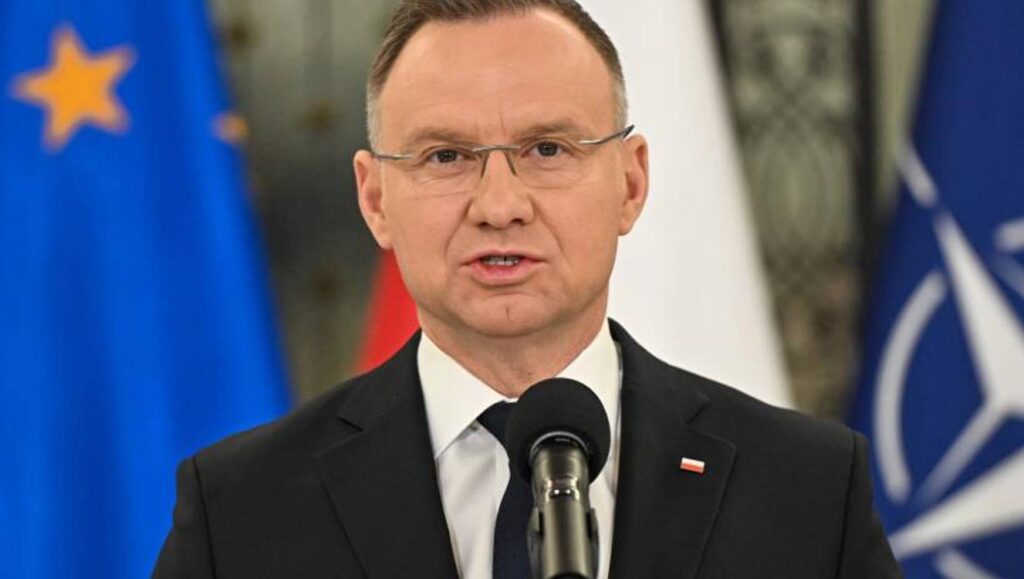 Fot. PAP/Radek Pietruszka
Warszawa, 25.04.2024. Prezydent RP Andrzej Duda podczas konferencji prasowej w Sejmie w Warszawie, 25 bm. Sejm wysłuchał wystąpienia ministra spraw zagranicznych, który przedstawił informację o zadaniach polskiej polityki zagranicznej w 2024 roku. (mr) PAP/Radek Pietruszka