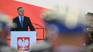 Fot. PAP/Radek Pietruszka
Warszawa, 04.05.2024. Prezydent RP Andrzej Duda podczas centralnych obchodów Dnia Strażaka na Placu Marszałka Józefa Piłsudskiego w Warszawie, 4 bm. (jm) PAP/Radek Pietruszka