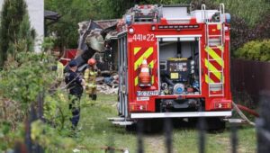 Fot. PAP/Kasia Zaremba
Dąbrowa Górnicza, 19.05.2024. Członkowie specjalistycznej grupa poszukiwawczo-ratowniczej z Jastrzębia-Zdroju podczas akcja poszukiwawczej w miejscu wybuchu budynku gospodarczego w Dąbrowie Górniczej, 19 bm. Wybuch butli z gazem doprowadził do zawalenia się stropu budynku. Śmierć poniosła jedna osoba. (amb) PAP/Kasia Zaremba