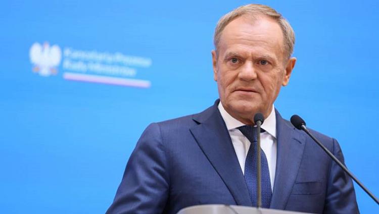 Fot. PAP/Leszek Szymański
Warszawa, 20.05.2024. Premier Donald Tusk podczas wspólnej konferencji prasowej z szefową Europejskiego Banku Inwestycyjnego Nadią Calvino po spotkaniu w siedzibie KPRM w Warszawie, 20 bm. (jm) PAP/Leszek Szymański