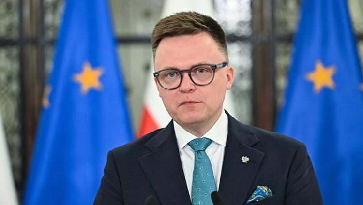 Fot. PAP/Radek Pietruszka
Warszawa, 21.05.2024. Marszalek Sejmu Szymon Holownia podczas wspólnej konferencji prasowej z wiceprzewodniczaca wykonawcza Komisji Europejskiej Margrethe Vestager po spotkaniu w Sejmie w Warszawie, 21 bm. (jm) PAP/Radek Pietruszka