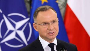 Fot. PAP/Leszek Szymański
Warszawa, 22.05.2024. Prezydent RP Andrzej Duda podczas briefingu prasowego w przerwie obrad Sejmu w Warszawie, 22 bm. Szef MON przedstawił informację ws. aktualnego stanu bezpieczeństwa państwa. (amb) PAP/Leszek Szymański
