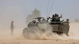 Fot. PAP/EPA/ATEF SAFADI