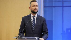 Fot. PAP/Paweł Supernak
Warszawa, 19.06.2024. Wicepremier, minister obrony narodowej Władysław Kosiniak-Kamysz na otwarciu Kongresu Infrastruktury Polskiej w Centrum Nauki Kopernik w Warszawie, 19 bm. (amb) PAP/Paweł Supernak