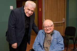 Od lewej: Wiesław Banach i Janusz Szuber w Muzeum Historycznym w Sanoku. Fot. Tadeusz Poźniak