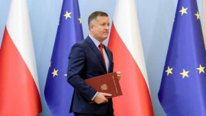 Fot. PAP/Paweł Supernak
Warszawa, 05.06.2024. Szef Służby Kontrwywiadu Wojskowego gen. bryg. Jarosław Stróżyk podczas konferencji prasowej w siedzibie KPRM w Warszawie, 5 bm. Premier Donald Tusk ogłosił rozpoczęcie działań komisji ds. zbadania wpływów rosyjskich i białoruskich w latach 2004–2024. (ps/ibor) PAP/Paweł Supernak