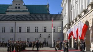 Fot. PAP/Radek Pietruszka
Warszawa, 14.08.2024. Uroczystość wręczenia nominacji generalskich i odznaczeń państwowych, w przeddzień Święta Wojska Polskiego, 14 bm. w Pałacu Prezydenckim w Warszawie. (mr) PAP/Radek Pietruszka