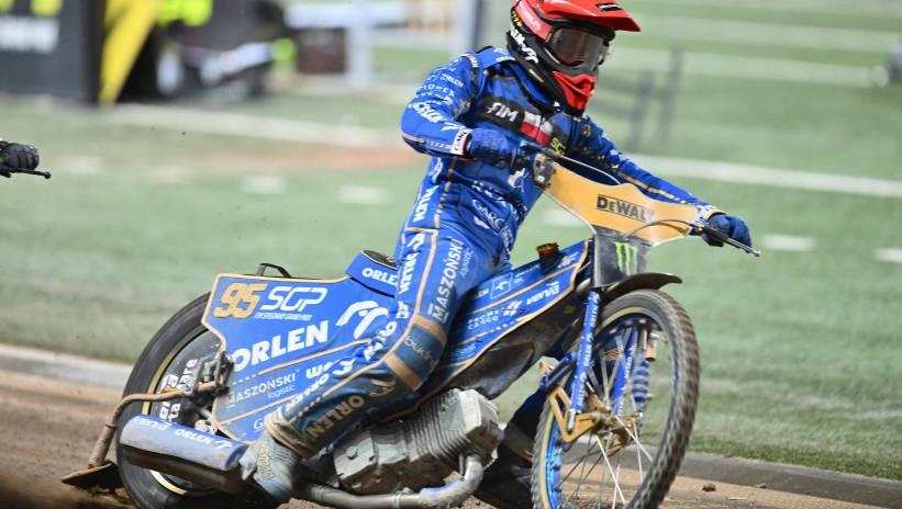 Fot. PAP/Maciej Kulczyński
Wrocław, 31.08.2024. Polak Bartosz Zmarzlik w żużlowym Grand Prix Polski na torze Stadionu Olimpijskiego we Wrocławiu, 31 bm. To ósma eliminacja tegorocznego cyklu GP. (mk/dw) PAP/Maciej Kulczyński