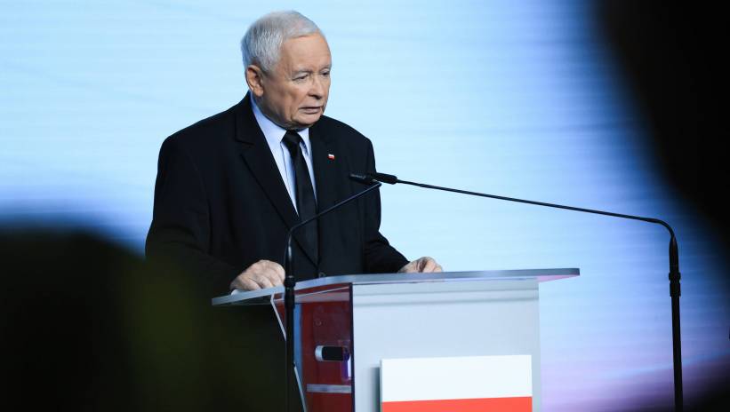 Warszawa, 05.09.2024. Prezes Prawa i Sprawiedliwości Jarosław Kaczyński podczas konferencji prasowej w siedzibie Prawa i Sprawiedliwości przy ul. Nowogrodzkiej w Warszawie, 5 bm. Fot. PAP/Szymon Pulcyn