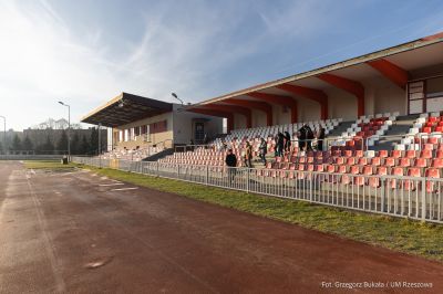 Foto: Zdjęcie ze spotkania z firmą odpowiedzialną za budowę nowego stadionu, fot. Grzegorz Bukała, Urząd Miasta Rzeszowa