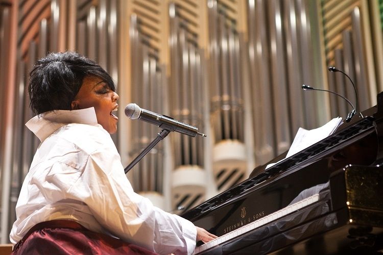 Foto: Karen Edwards wystąpi w Filharmonii Krakowskiej (fot. FK) / Źródło: malopolska.pl