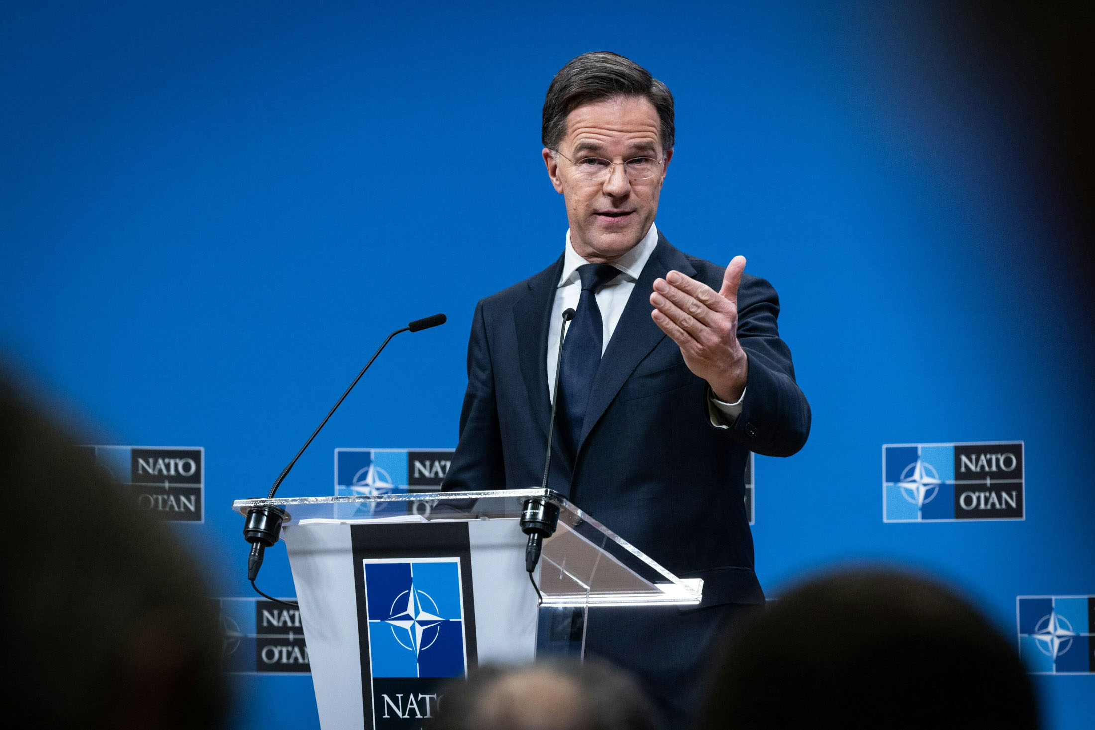 Foto: Konferencja prasowa Sekretarza Generalnego NATO Marka Rutte przed spotkaniami z Ministrami Obrony krajów NATO w Brukseli / Źródło: Serwis prasowy NATO