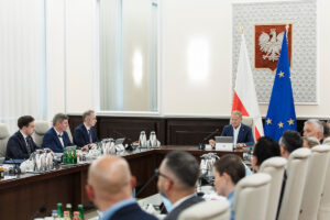 Foto: Posiedzenie Rady Ministrów - przyjęcie projektu ustawy budżetowej na 2026 r. / Źródło: Kancelaria Prezesa Rady Ministrów