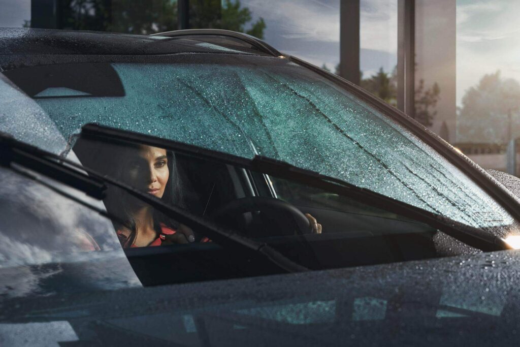 Wiper-Blades-Working-During-Rain