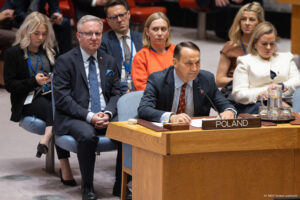 Foto: Wicepremier Radosław Sikorski przemawiał na nadzwyczajnej sesji Rady Bezpieczeństwa ONZ zwołanej na wniosek Estonii / Źródło: Ministerstwo Spraw Zagranicznych