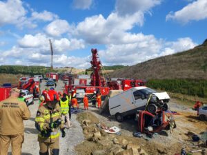 Foto: Ćwiczenia ratownicze "Strzyżów 2025" / Źródło: Generalna Dyrekcja Dróg Krajowych i Autostrad - Oddział Rzeszów